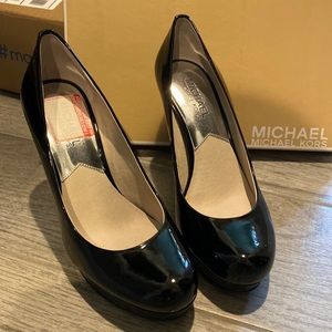 Michael Kors heels in patent black